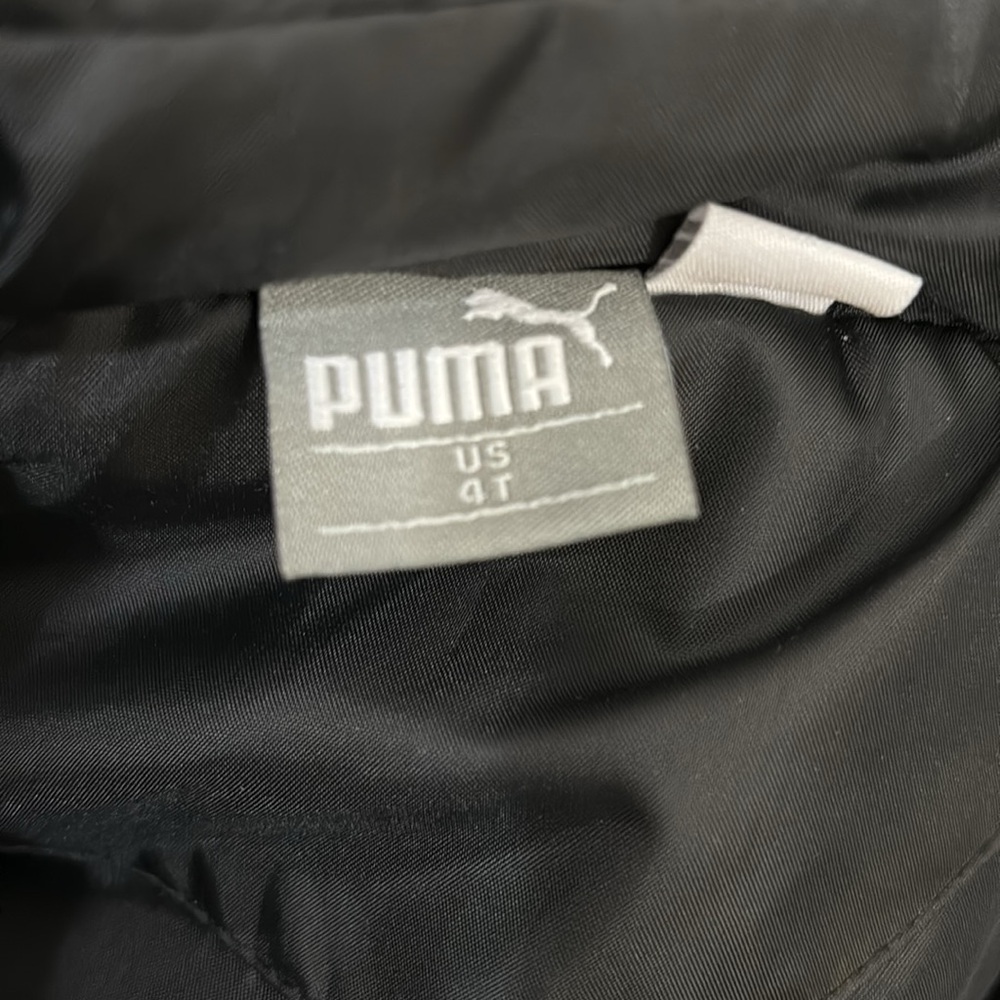 Boys Puma Puffer Vest in Solid Black With Orange Logo - Size 4T - Picture 9 of 10